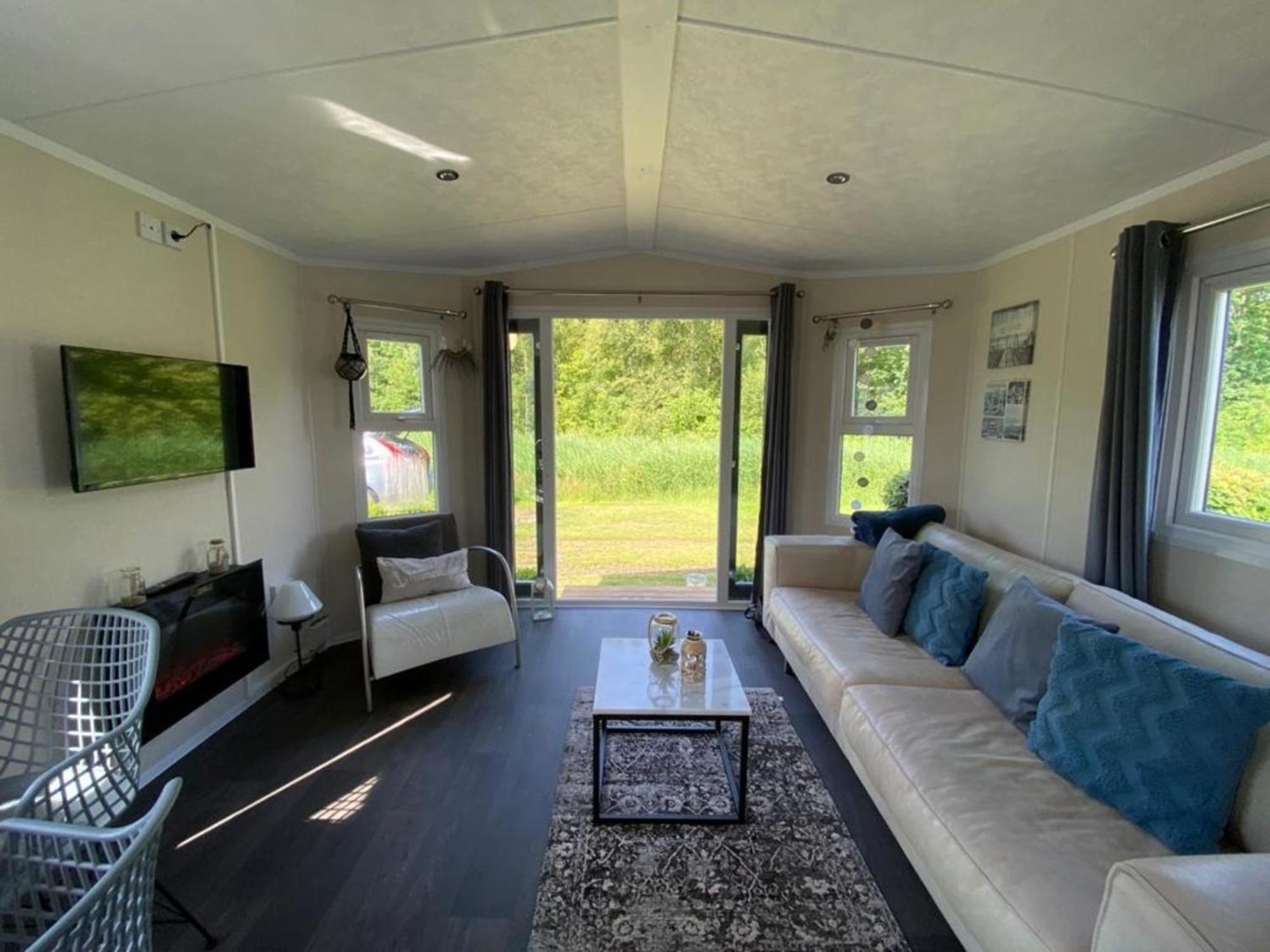 Natur Pur, O4 Neues Ferienhaus Natureingebunden, Familien- Und Hundefreundlich Eingezaeunt Callantsoog Luaran gambar